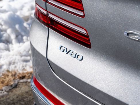 Used 2023 Genesis GV80 2.5T w/ Advanced Package image 12