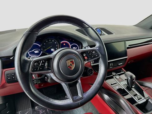 Used 2019 Porsche Cayenne E-Hybrid image 12