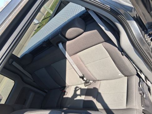 Used 2004 Ford F150 XLT image 12