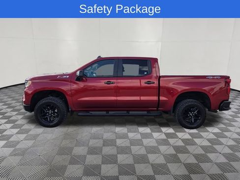 Used 2025 Chevrolet Silverado 1500 LT Trail Boss w/ Convenience Package II AWD/4WD image 4