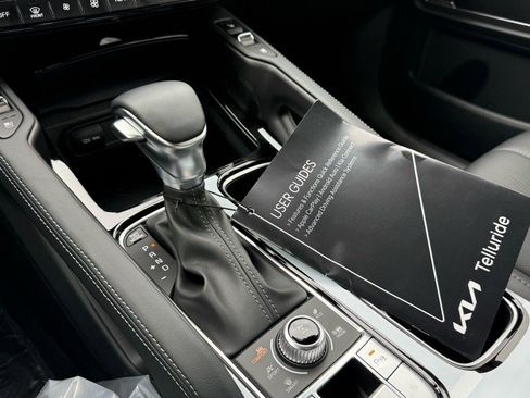 New 2025 Kia Telluride EX image 14