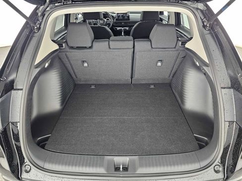 New 2026 Honda HR-V LX image 14