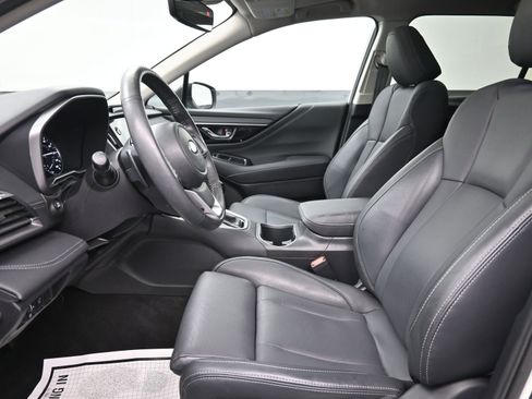 Used 2023 Subaru Outback Limited image 18