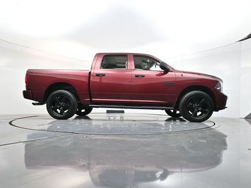 Used 2018 RAM 1500 Express w/ Express Value Package image 37