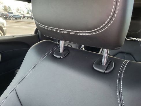 New 2026 Chrysler Voyager LX image 16