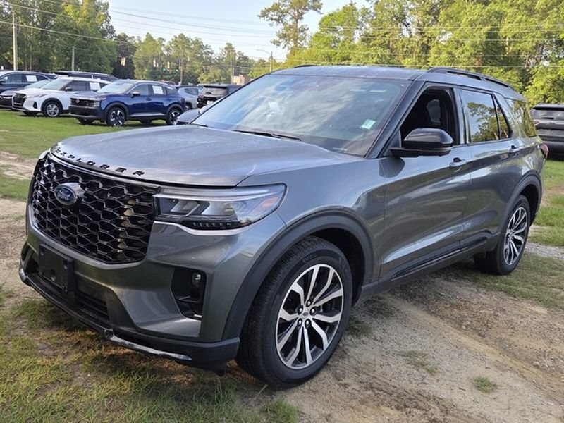 Used 2026 Ford Explorer ST-Line AWD/4WD image 4