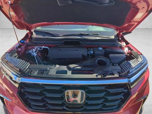 New 2025 Honda Pilot Touring image 13