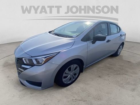 Used 2024 Nissan Versa S w/ Trunk Package FWD image 2