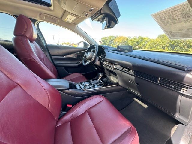 Used 2025 MAZDA CX-30 AWD 2.5 S w/ Preferred Package image 17