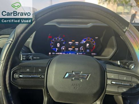 Used 2025 Chevrolet Colorado Trail Boss AWD/4WD image 14