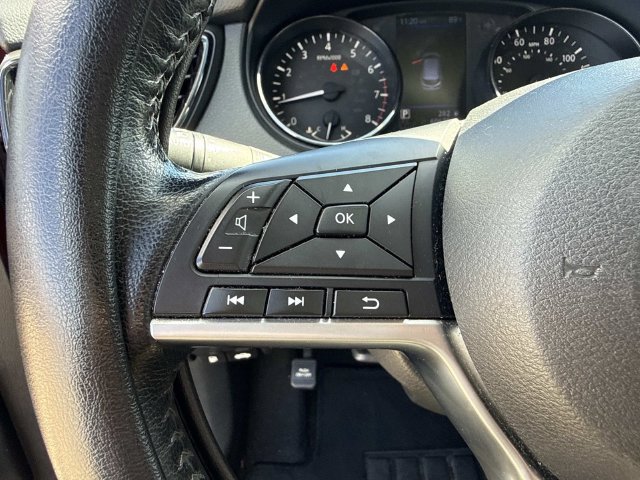 Used 2020 Nissan Rogue Sport SV w/ All-Weather Package FWD image 28