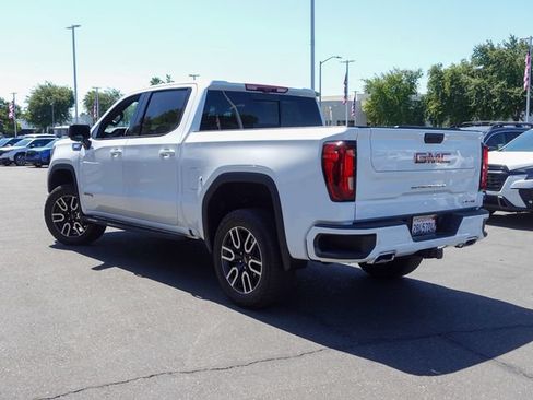 Used 2025 GMC Sierra 1500 AT4 w/ AT4 Premium Package AWD/4WD image 10
