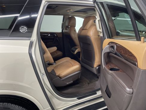 Used 2014 Buick Enclave Leather w/ Trailering Provision Package image 21