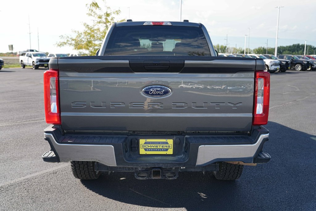 Used 2025 Ford F250 XLT AWD/4WD image 8