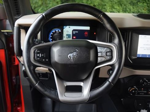 Used 2023 Ford Bronco Big Bend AWD/4WD image 4