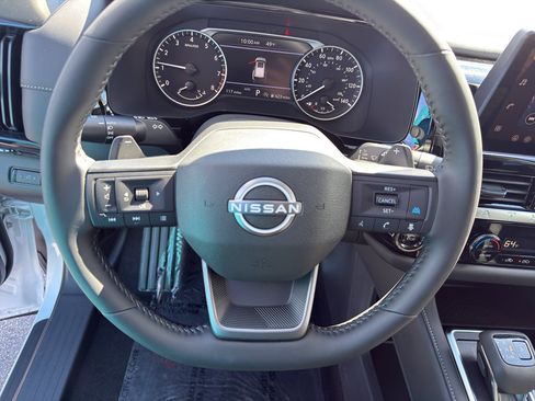 New 2026 Nissan Pathfinder SV AWD/4WD image 16