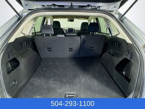 Used 2024 Ford Edge SE image 23