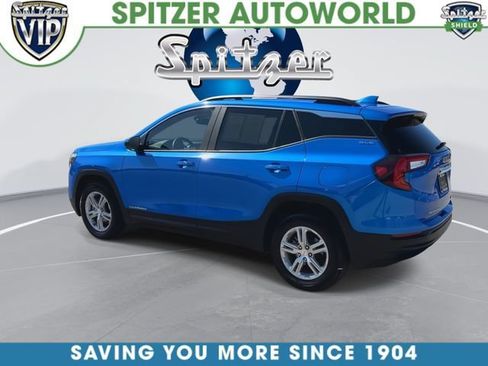 Certified 2024 GMC Terrain SLE w/ Driver Convenience Package FWD image 7