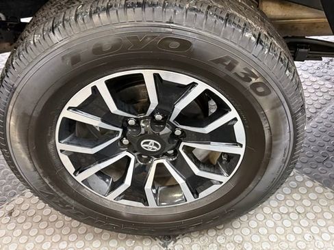 Used 2023 Toyota Tacoma TRD Sport image 13