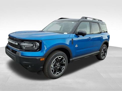 New 2025 Ford Bronco Sport Outer Banks w/ Outer Banks Tech Package+ image 2
