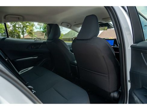 New 2026 Toyota Prius Plug-In Hybrid FWD image 15