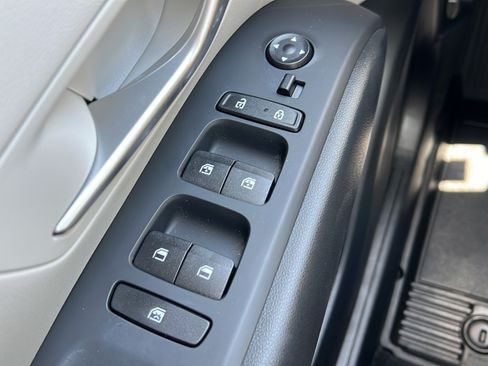 Certified 2024 Hyundai Tucson SEL FWD image 18