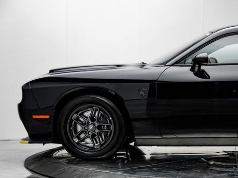 Used 2023 Dodge Challenger SRT Hellcat Redeye image 7