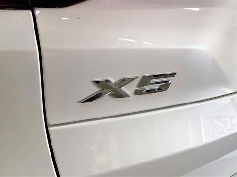 Certified 2025 BMW X5 xDrive40i w/ M Sport Package image 11