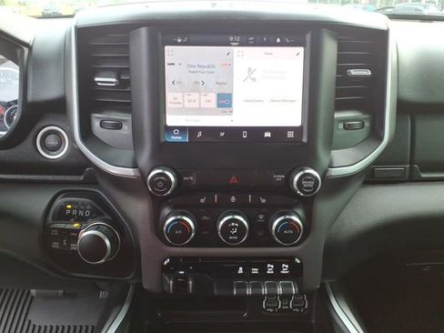 Used 2022 RAM 1500 Big Horn image 23