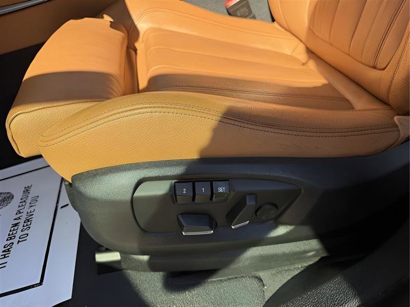 Used 2019 BMW X6 xDrive35i w/ M Sport Package AWD/4WD image 24