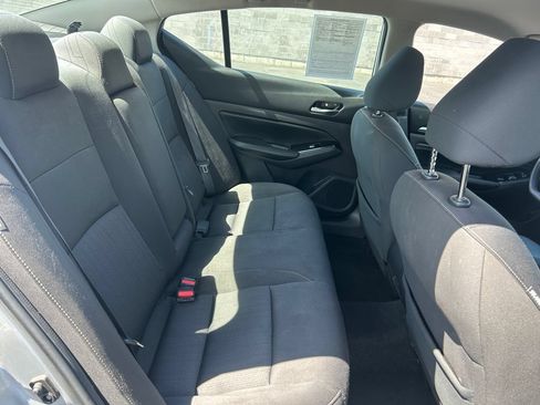 Used 2021 Nissan Altima 2.5 SV FWD image 31