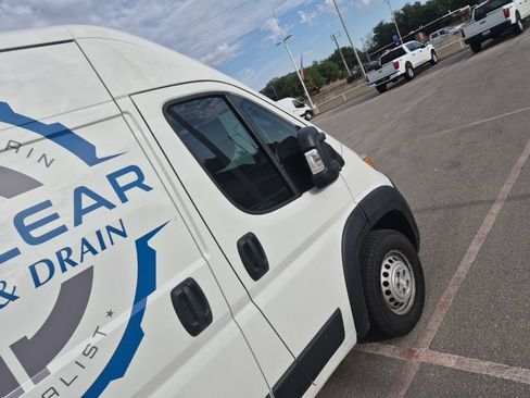 Used 2024 RAM ProMaster 2500 w/ Convenience Group FWD image 23