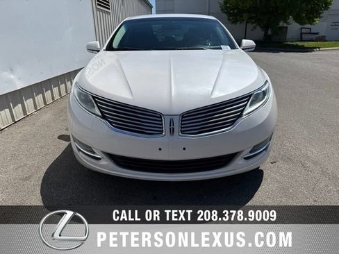 Used 2014 Lincoln MKZ w/ Equipment Group 102A Reserve FWD image 9
