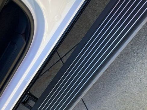 New 2026 Jeep Grand Wagoneer L Limited AWD/4WD image 9