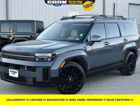 Used 2025 Hyundai Santa Fe Calligraphy image 1