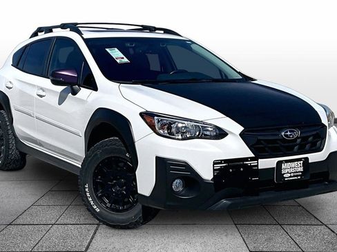 Used 2021 Subaru Crosstrek 2.5i Sport w/ Moonroof Package image 2
