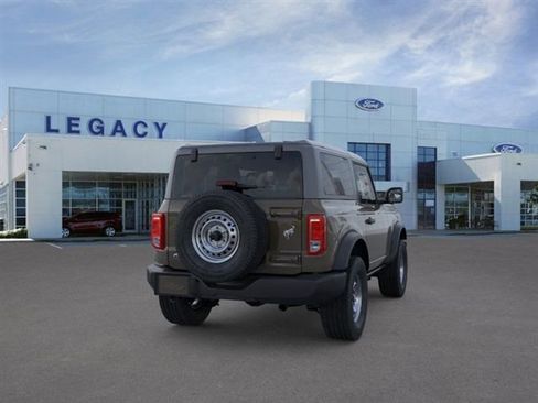 New 2025 Ford Bronco 2-Door image 8