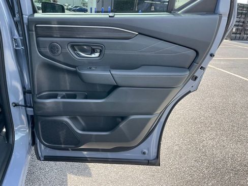 New 2026 Honda Pilot Touring image 37