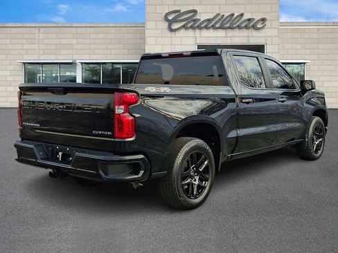 Used 2022 Chevrolet Silverado 1500 Custom image 8