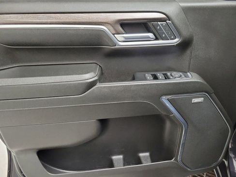 Certified 2023 Chevrolet Silverado 1500 LTZ w/ Z71 Off-Road Package image 15