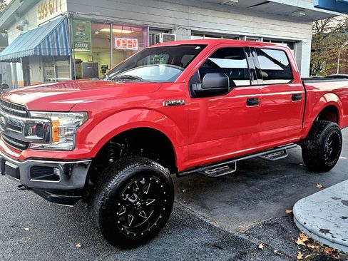 Used 2018 Ford F150 XLT image 1