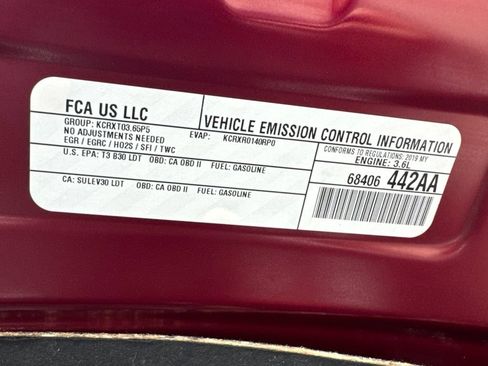 Used 2019 Chrysler Pacifica Touring-L Plus w/ Tire & Wheel Group FWD image 22