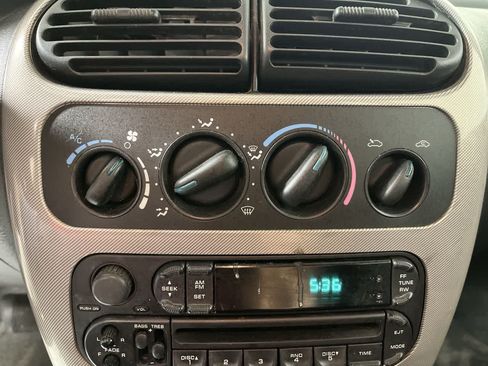 Used 2003 Dodge Neon SXT FWD image 19