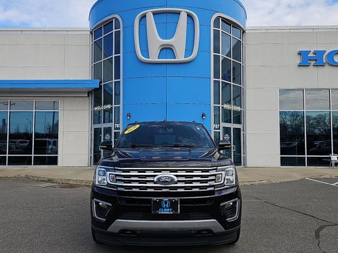 Used 2020 Ford Expedition Max Limited image 2