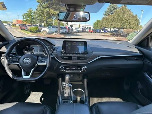 Used 2020 Nissan Altima 2.5 Platinum AWD/4WD image 17