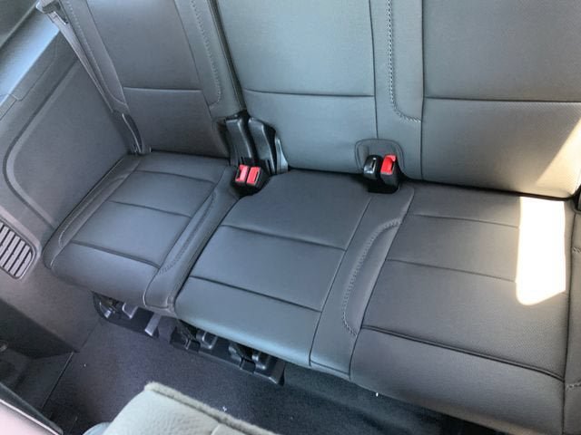 New 2026 GMC Yukon XL Denali AWD/4WD image 18