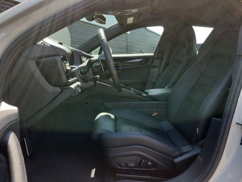 Certified 2026 Porsche Panamera 4 AWD/4WD image 5