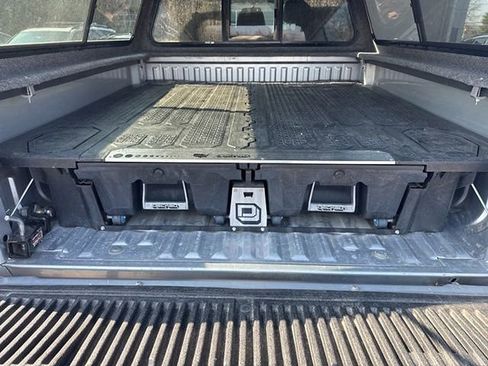 Used 2014 Ford F250 Lariat w/ Lariat Ultimate Package image 5