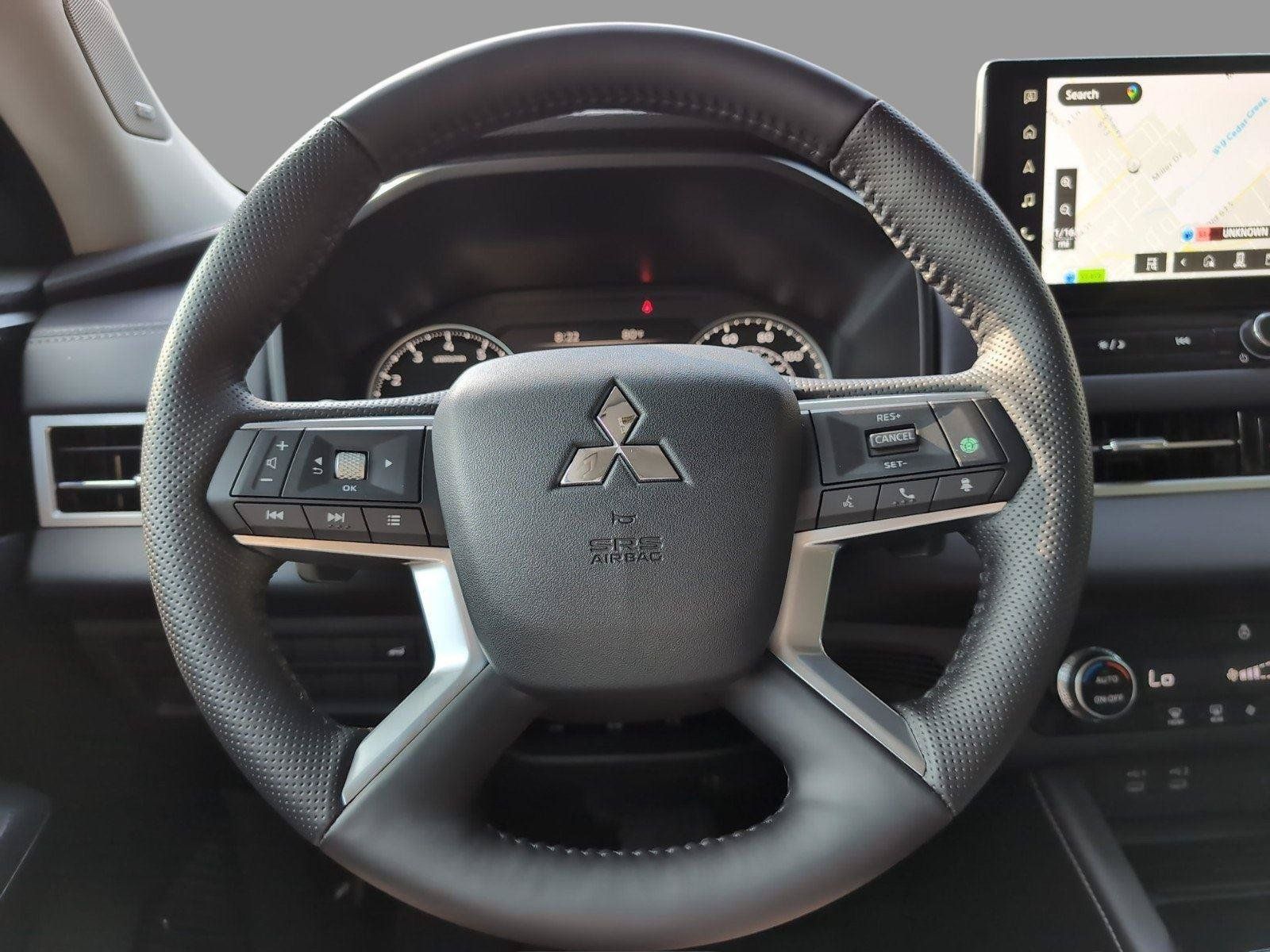 Used 2026 Mitsubishi Outlander SE AWD/4WD image 27