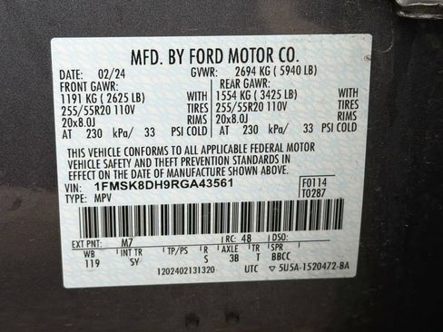 Used 2024 Ford Explorer XLT w/ Equipment Group 202A AWD/4WD image 35